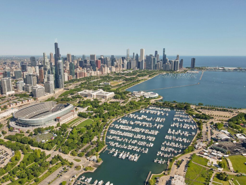 Illinois solar rebates 2026 with residential solar panels and clean energy savings programs